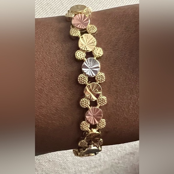 Tri-Tone Mickey Mouse Yellow Gold, White Gold, and Rose Gold Bracelet 🤩 - Picture 1 of 10